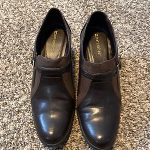 Naturalizer Brown shoes